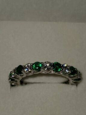 Silver Band Ring with Green and White Stones